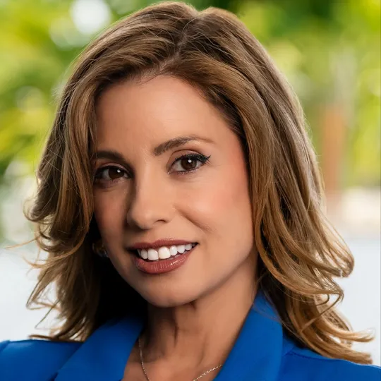 Drea Murray, Agent in  - Compass