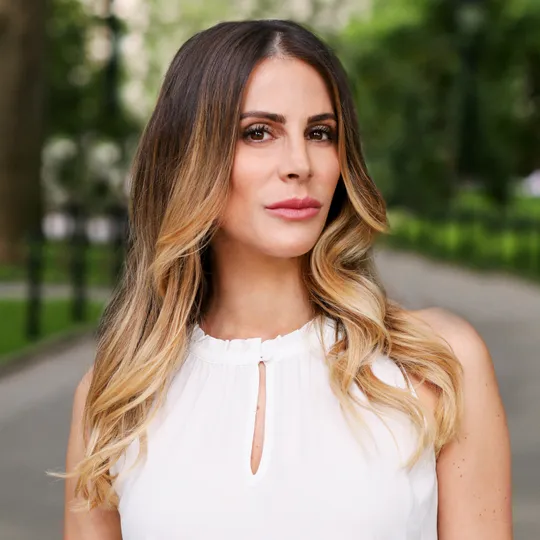 Lindsay Rothman, Agent in  - Compass