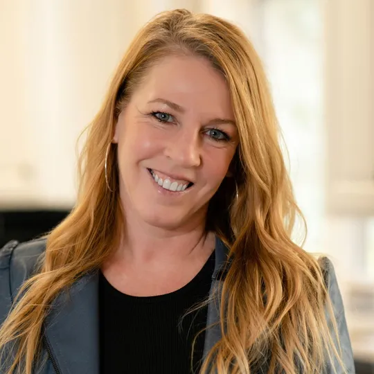 Kerry Touhy, Agent in  - Compass