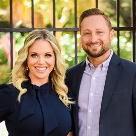 Mike + Michelle Team, Agent in  - Compass