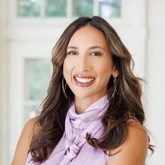 Amanda Mazza, Agent in  - Compass