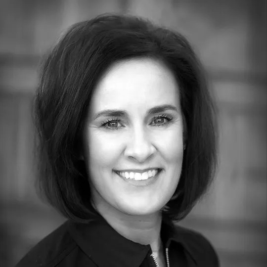 Laura Jorden, Agent in  - Compass