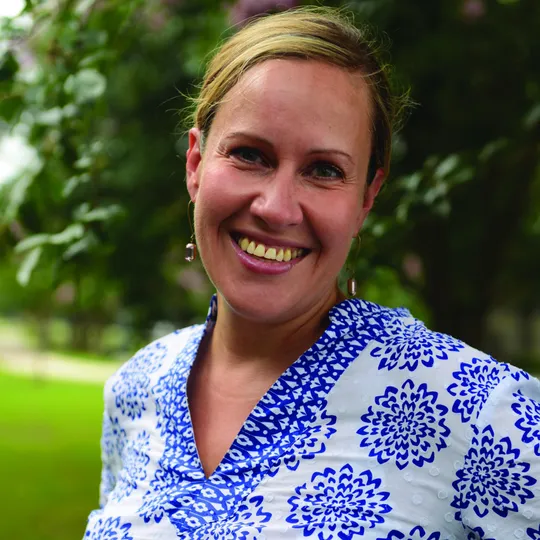 Stephanie Fisher, Agent in  - Compass