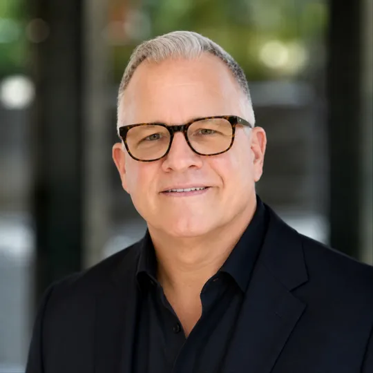 Erik Terreri, Agent in  - Compass