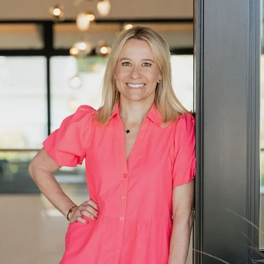 Megan Varga, Agent in  - Compass