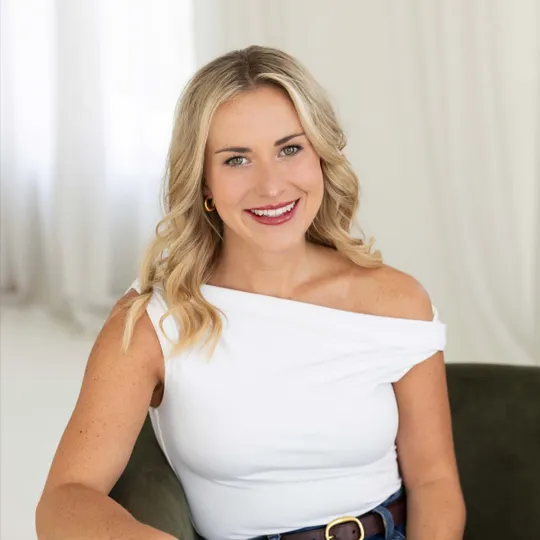 Rachel Rathje, Agent in  - Compass