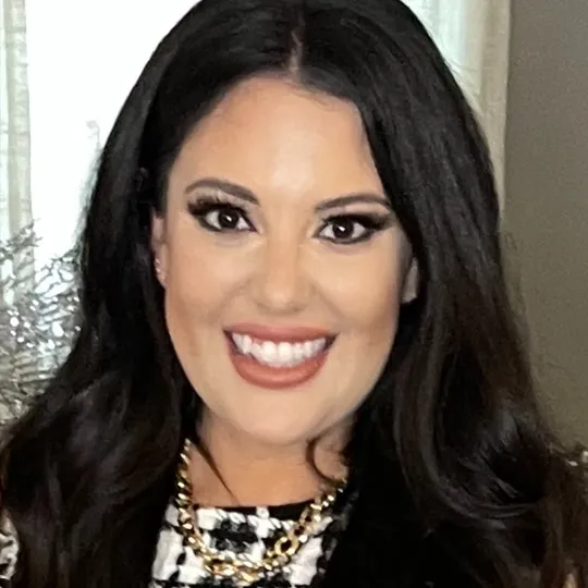 Cheyanne Wiles, Agent in  - Compass