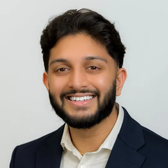 Vinit Desai, Agent in  - Compass