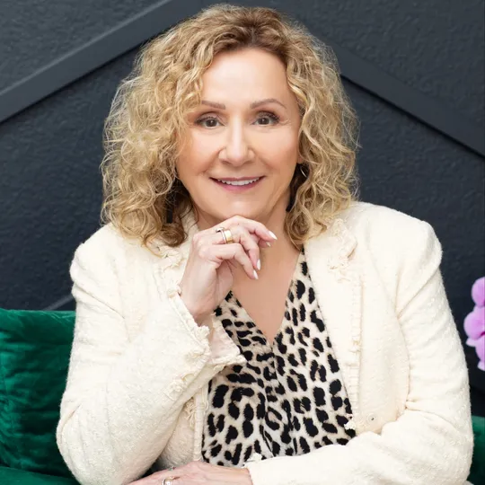 Maggie Falvey, Agent in  - Compass