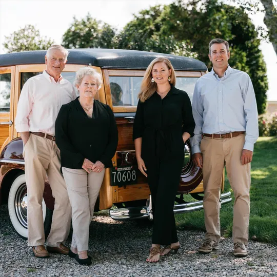 Dory Marchildon, Agent in  - Compass