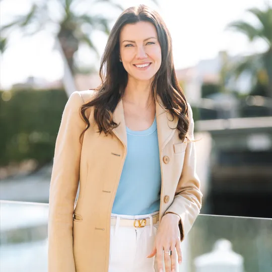 Tara Mcnabb, Agent in  - Compass