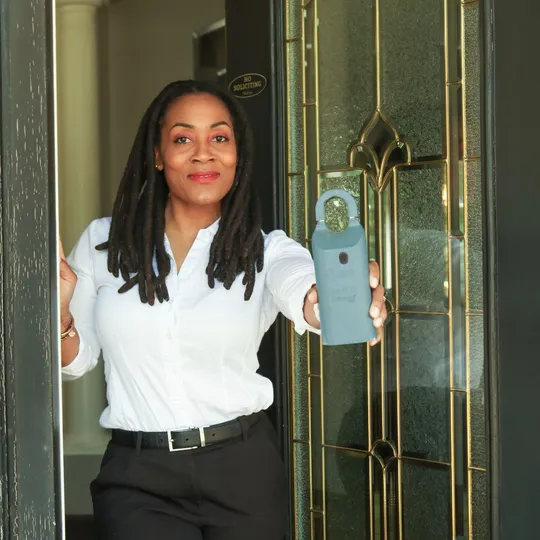 DeShondra L Brown, Agent in  - Compass