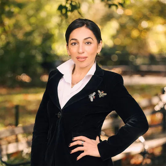 Asya Sukiasyan, Agent in  - Compass