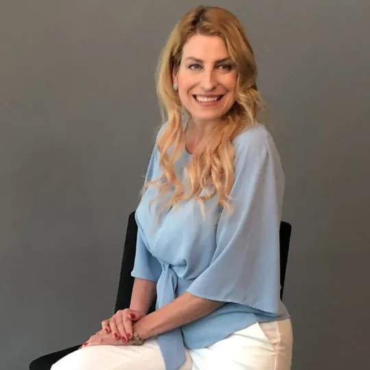 Carla Higgins, Agent in  - Compass