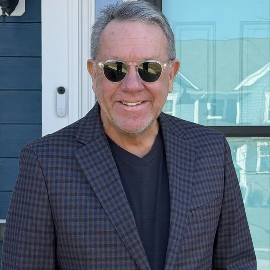 Greg Cooper, Agent in  - Compass