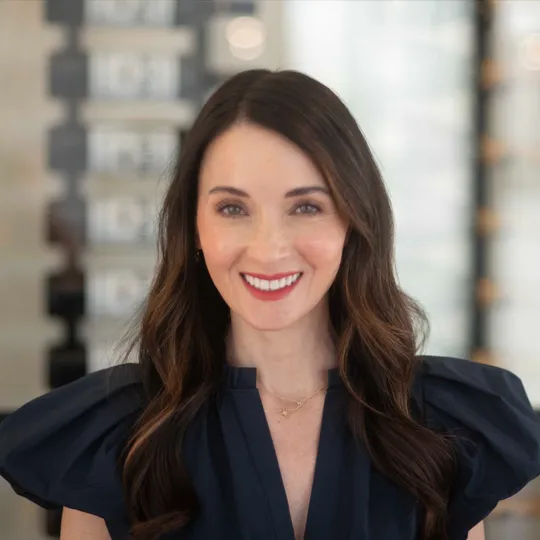 Laina Kafiti, Agent in  - Compass