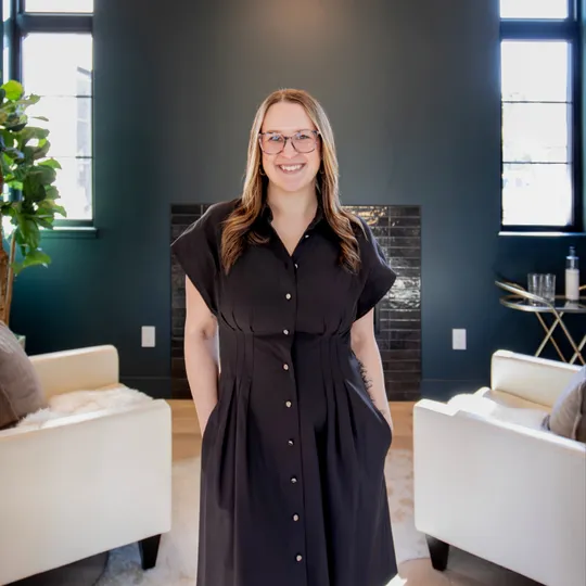 Kayla Vice, Agent in  - Compass