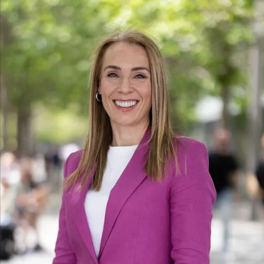 Lena Simpson, Agent in  - Compass