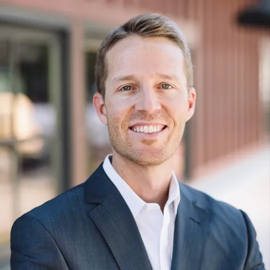 Drew Davis, Agent in  - Compass