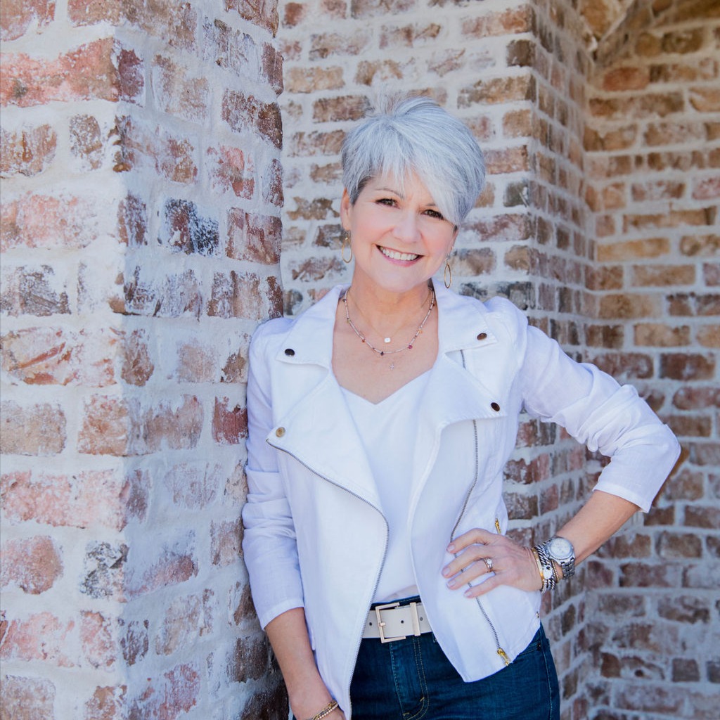 Headshot of Shelley Filla