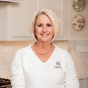 Debbie Heinrich