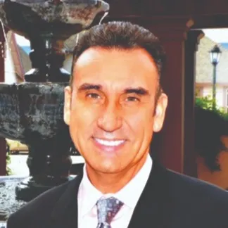 Joe Rosa, Agent in  - Compass