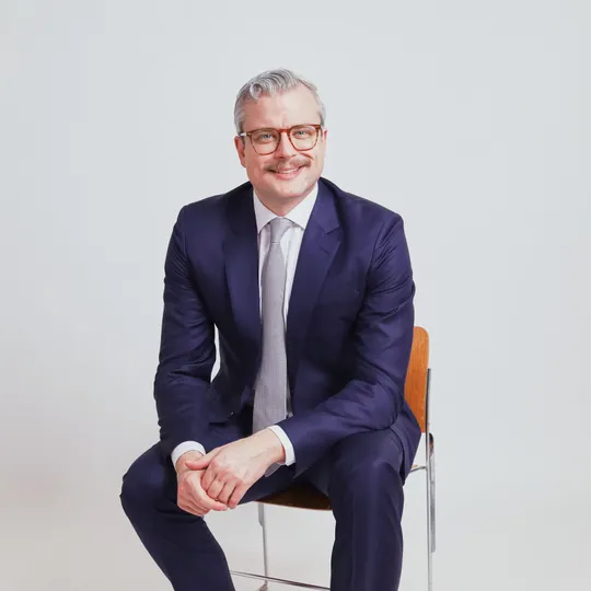 Max Bennink, Agent in  - Compass