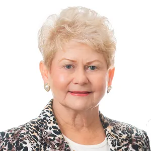 Nina Loup's Profile Photo