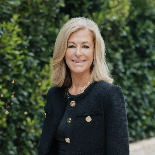 Susan Chase, Agent in  - Compass