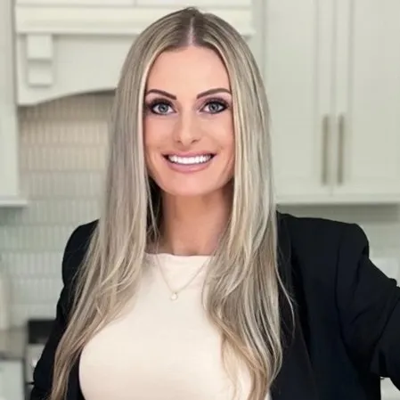 Talia Sama, Agent in  - Compass