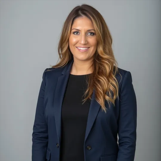 Gina Plescia, Agent in  - Compass