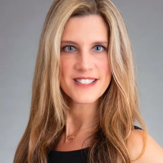 Lisa von Eberstein, Agent in  - Compass