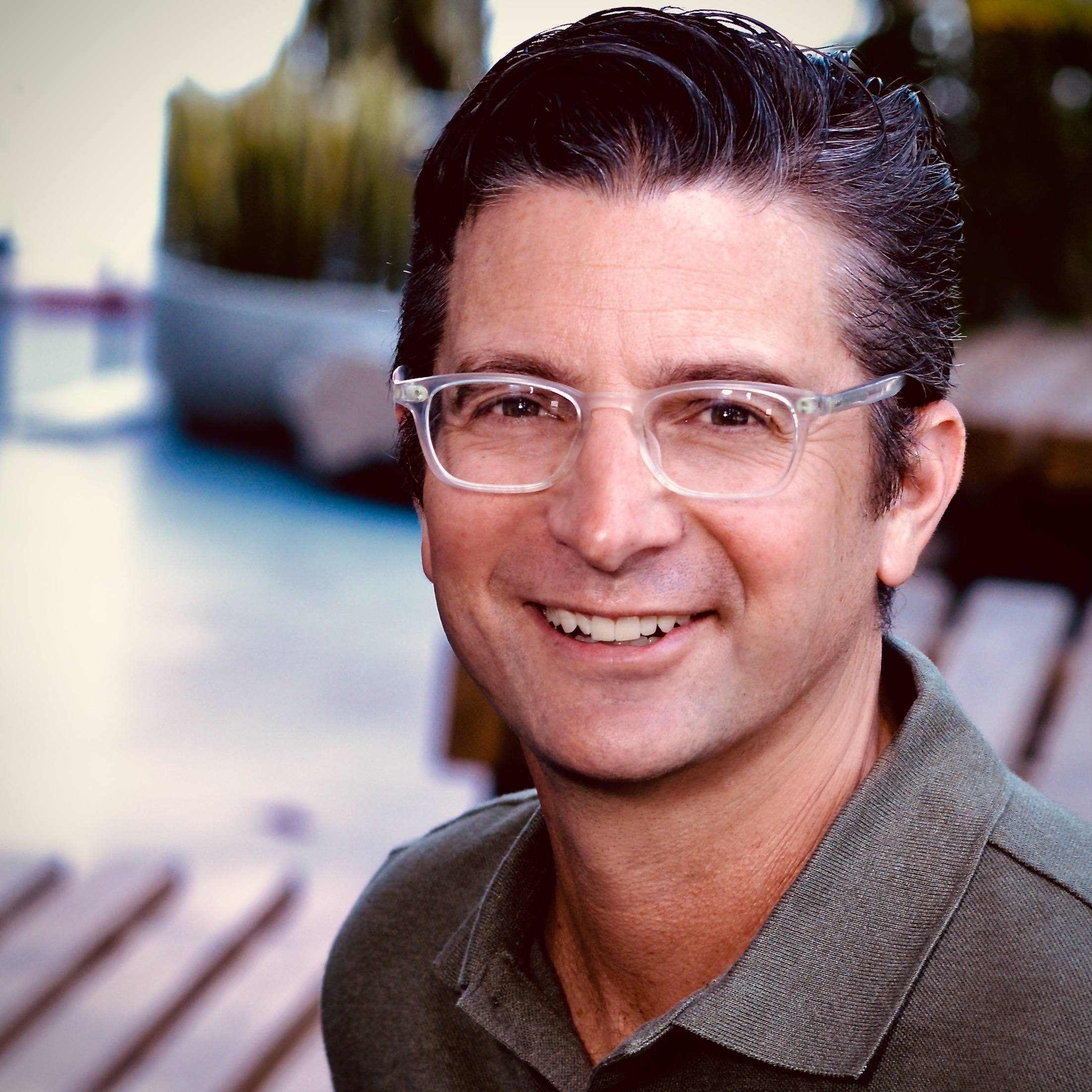 Headshot of Justin Mitchell