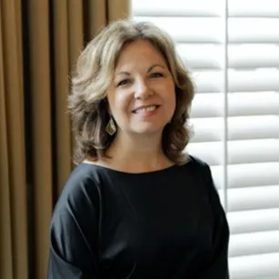 Theresa Druckenmiller, Agent in  - Compass