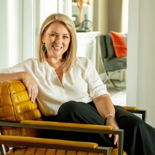 April Maestri, Agent in  - Compass