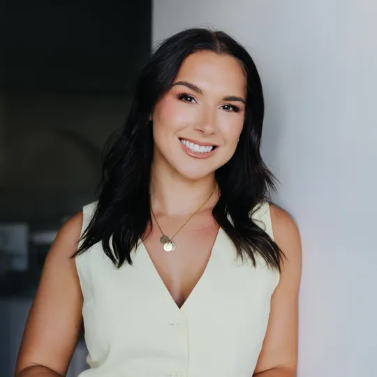 Courtney Payne, Agent in  - Compass