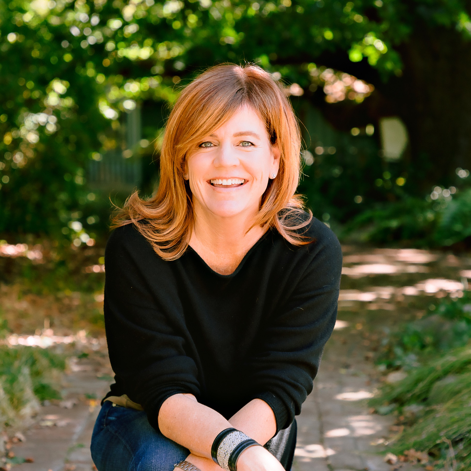 Headshot of Kelly Erickson