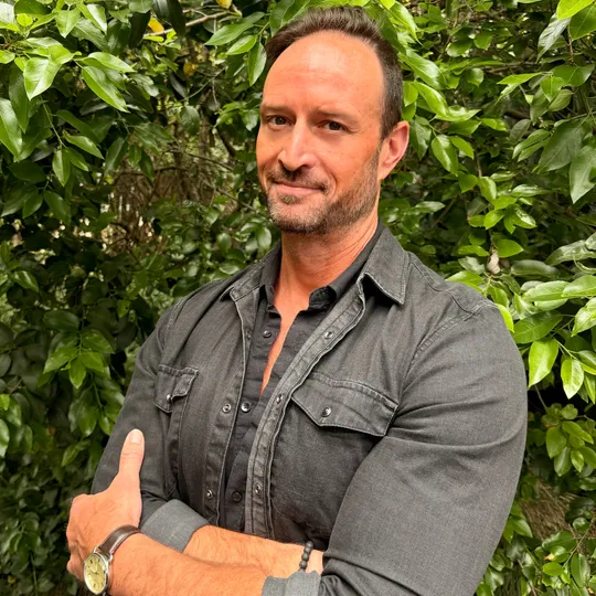 Justin Fairbanks, Agent in  - Compass