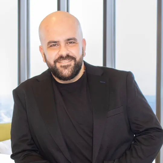 Steban Kabalan, Agent in  - Compass