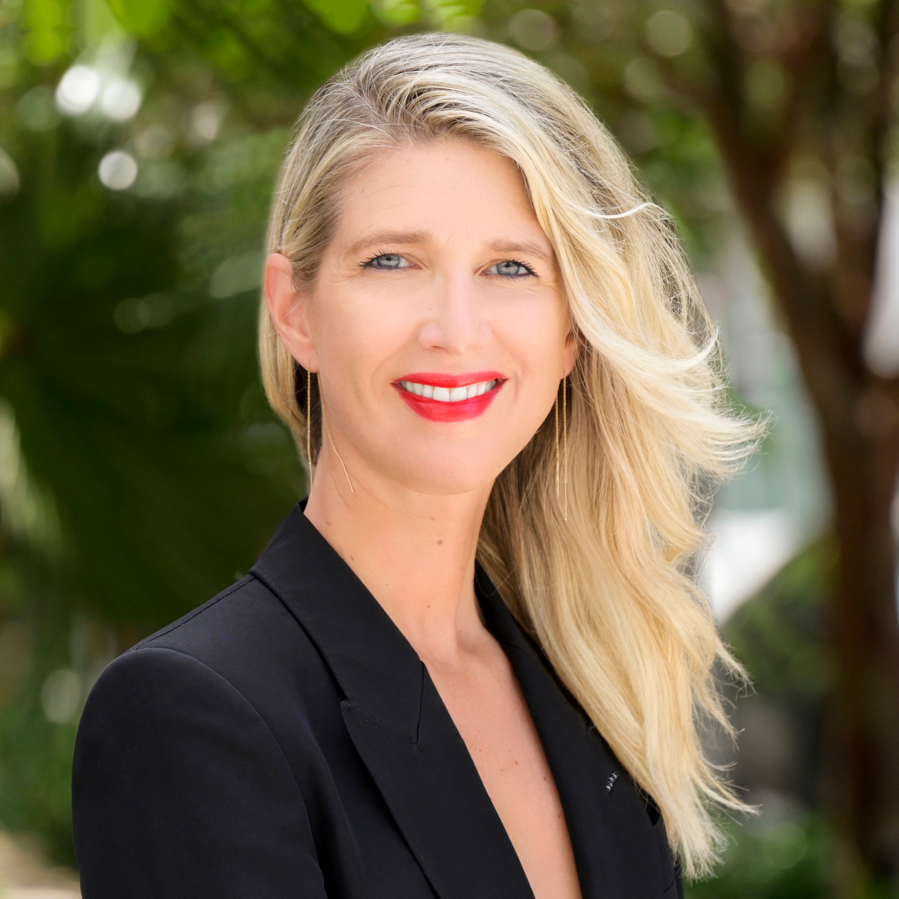 Heloise Tapia, Real Estate Agent Compass