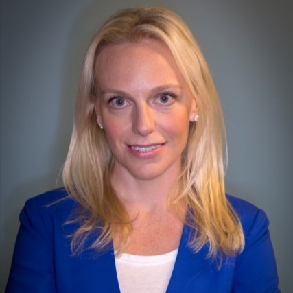 Headshot of Claire Evans