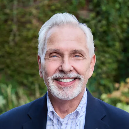 Robert Schwartz, Agent in  - Compass