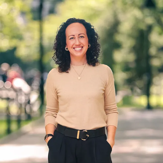 Margaret Simmons, Agent in  - Compass