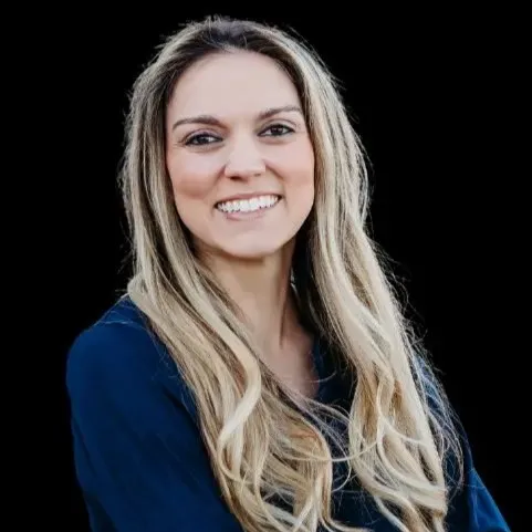 Jennifer Marsh, Agent in  - Compass