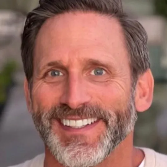 Evan Cowitt, Agent in  - Compass