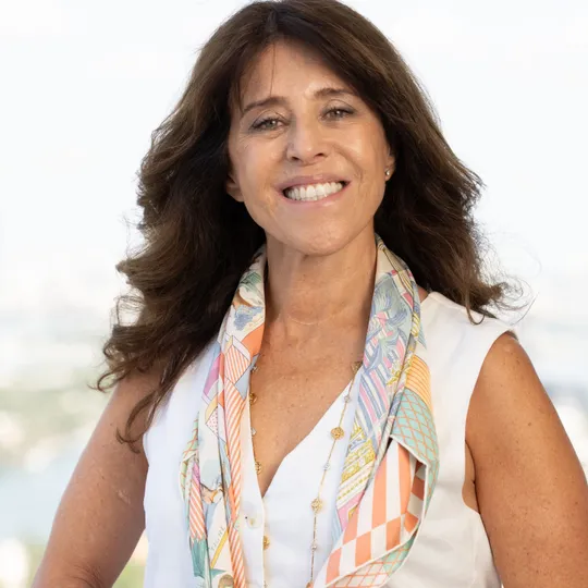 Adriana Faerman, Agent in  - Compass