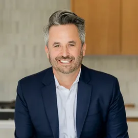Greg Cummings, Agent in  - Compass