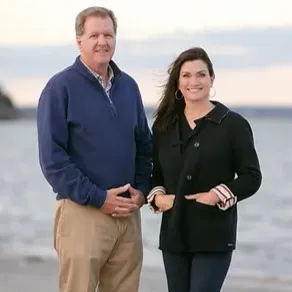 Tollefson Warburg Team, Agent in  - Compass