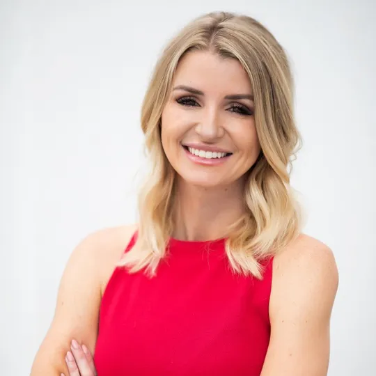 Brittny Guarine, Agent in  - Compass