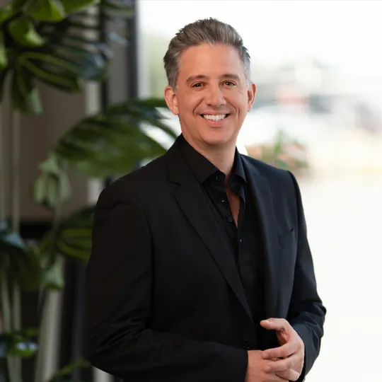 Steven Windsor, Agent in  - Compass